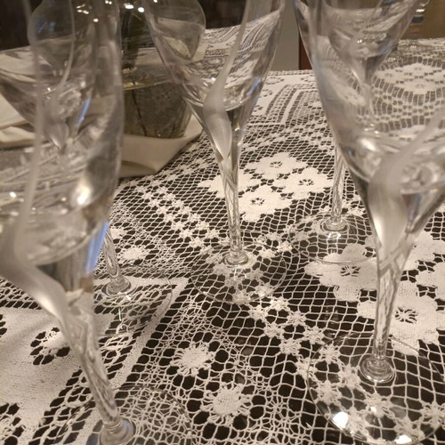 Crystal glasses with design, like new, set of 5