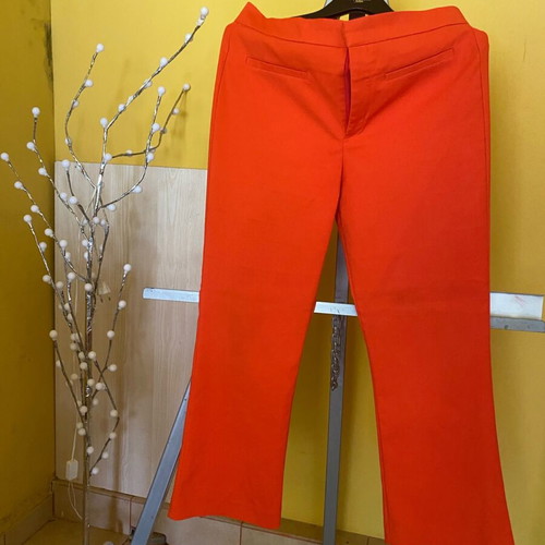 Zara women's orange pants like new, size L