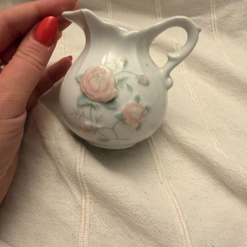 Vintage Japanese St Michael 5982/5262 Embossed Floral Pattern Pitcher used