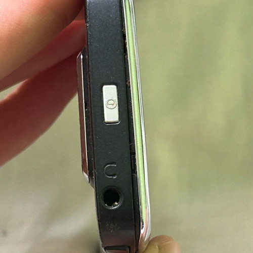 Nokia E72 like new
