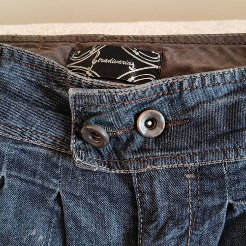 Stradivarius women's denim jeans, blue vintage wash