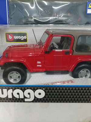 Burago Jeep Wrangler Sahara 1:18 like new