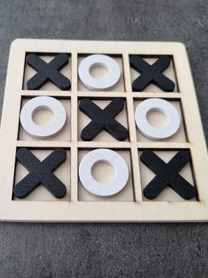Wooden tic tac toe game new