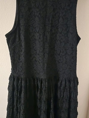 Black midi dress like new with open back, size L by H&M