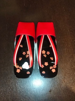 Traditional Japanese Geisha Sandals Geta new, lacquered wood