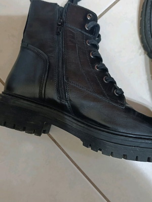Кожени боти Geox Iridea като нови, номер 37, черни