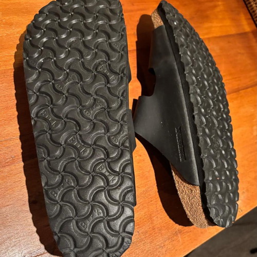 PSDN Pasadina sandal like new, black, size 43