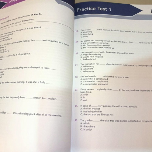 LRN C2 Practice Tests Student's Book like new, English