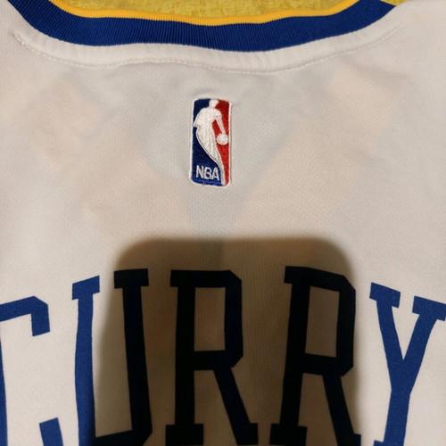 Stephen Curry Golden State Warriors white jersey new official replica, size Medium