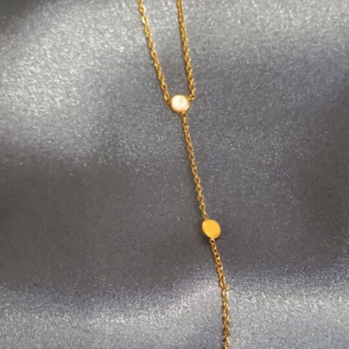 Steel necklace like new, gold color