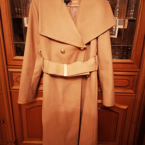 Access camel coat used, size M