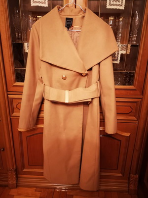 Access camel coat used, size M