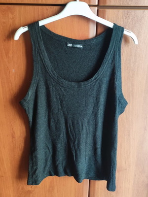 Zara sleeveless top like new, size L, gray