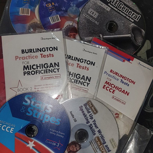 English Language Learning CDs, 74 Interactive and Audio