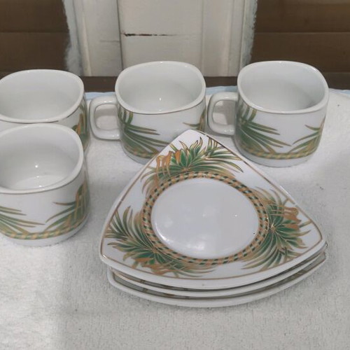 Greek coffee cups used, set of 4 cups with 3 saucers