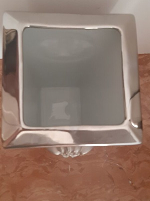 Versace vase like new