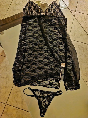 Lingerie set 2 new in white and black