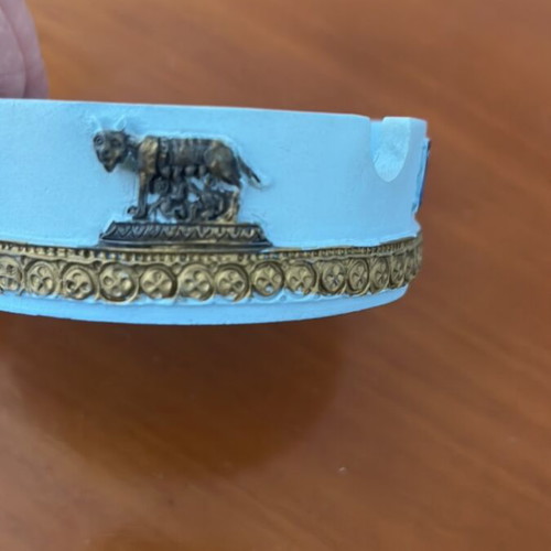Ashtray Italia Roma with embossed landmarks new