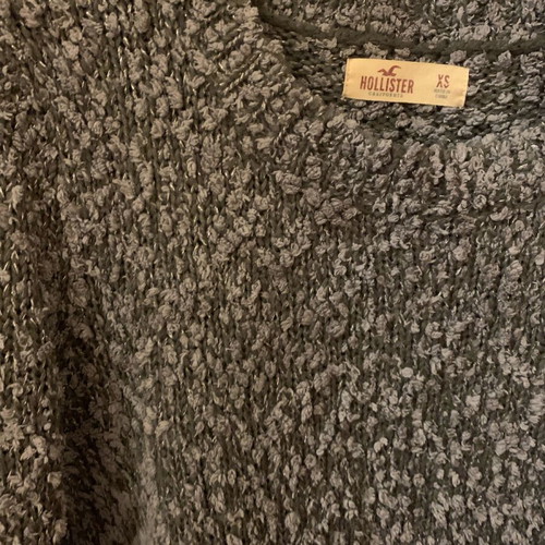 Hollister knitted sweater with silver thread like new, gray silver