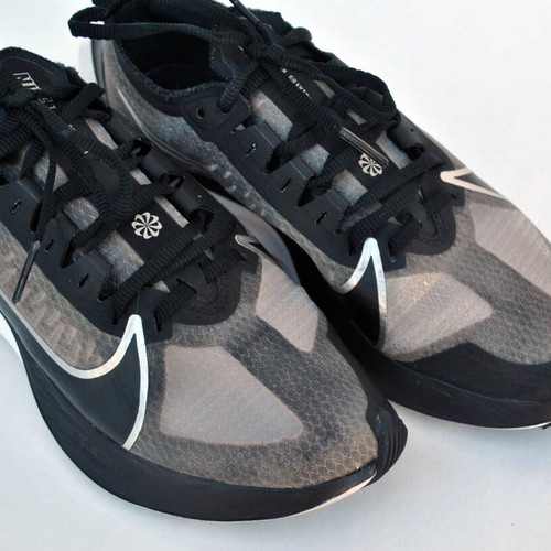 Nike Zoom Gravity athletic shoes like new, size 38, black