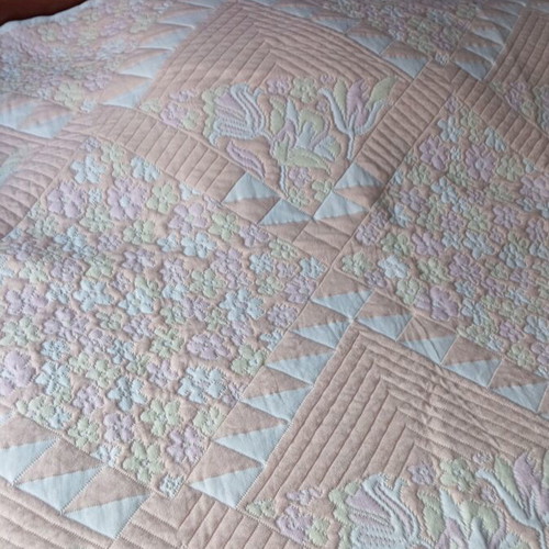 Quilt new, dimensions approx. 2.00 x 2.40 m
