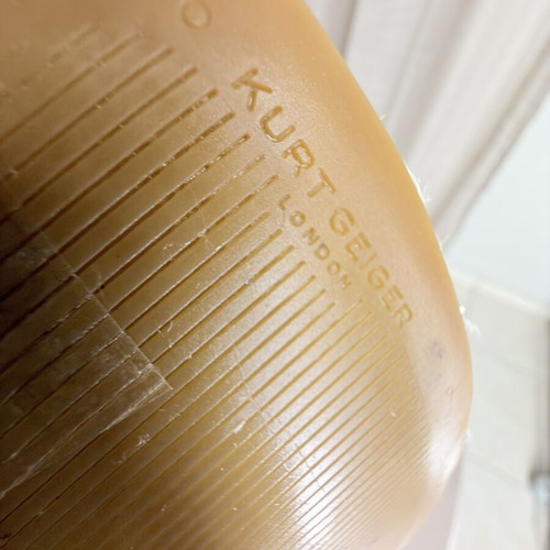 Kurt Geiger highheels like new with anti-slip heel and sweat-absorbing insole