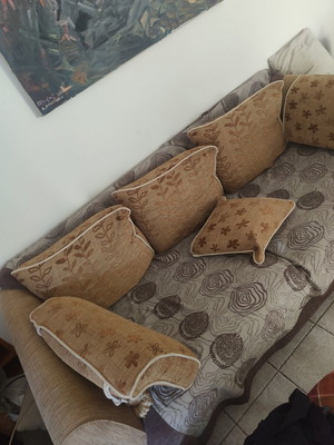 Classic style sofa