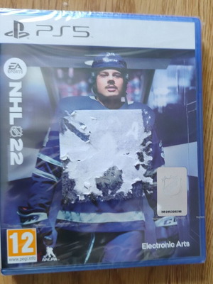 NHL 22 PS5 game sealed