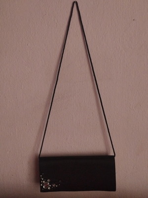 Crossbody bag new, compact and practical, black