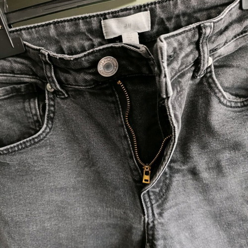 H&M High-Waisted Jeans Straight Leg Like New Black/Grey