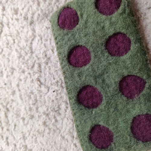Knitted type pencil case like new