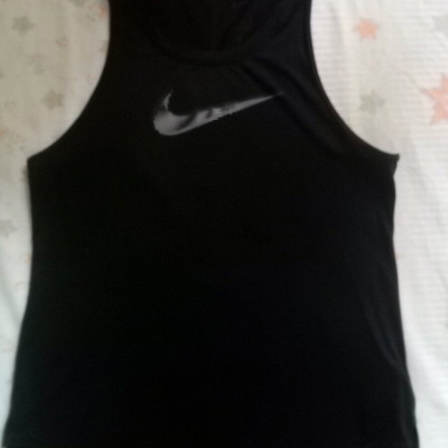 Nike sleeveless running tank small like new, black