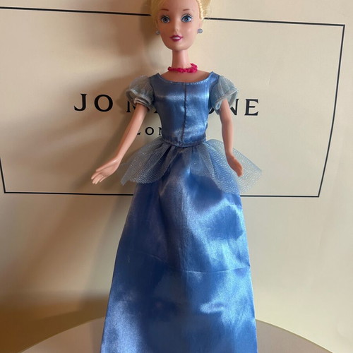 Barbie Disney Princess Cinderella Collectible Doll by Mattel