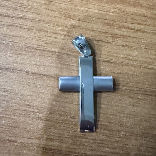 White Gold Cross 5.8gr 3.5cm x 2.5cm new