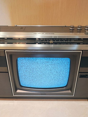 Philips Combi TC 10 μεταχειρισμένο ραδιόφωνο και τηλεόραση με κασέτα