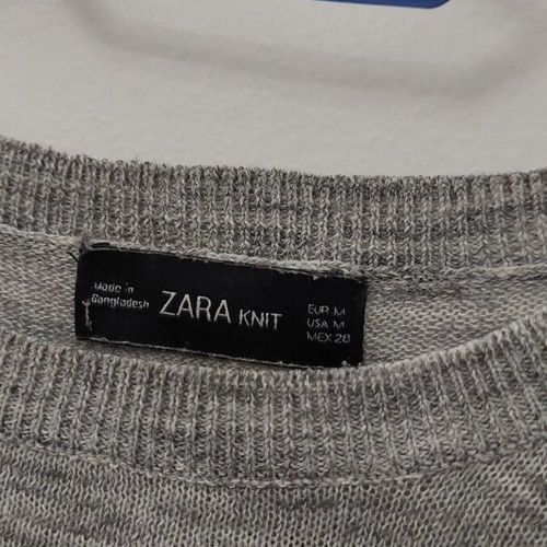 Zara sweater like new, size M, white and gray