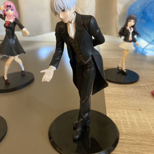 Anime figures set with Iona, Chika Fujiwara, Bocchi, Tomoyo Daidouji, Sakura Kinomoto