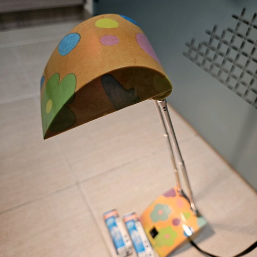 Table lamp like new, modern, height adjustable