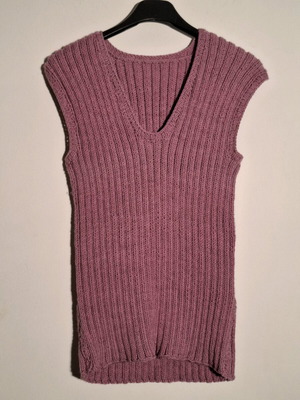 Pink lilac sweater
