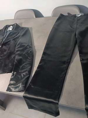 Black satin suit set used