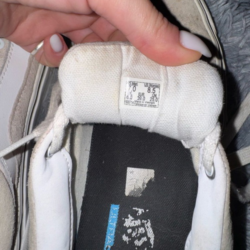 Vans athletic shoes like new, size 39, beige pink