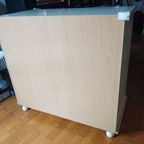 Nek Baby crib-bed with Greco Strom mattress and chest of drawers