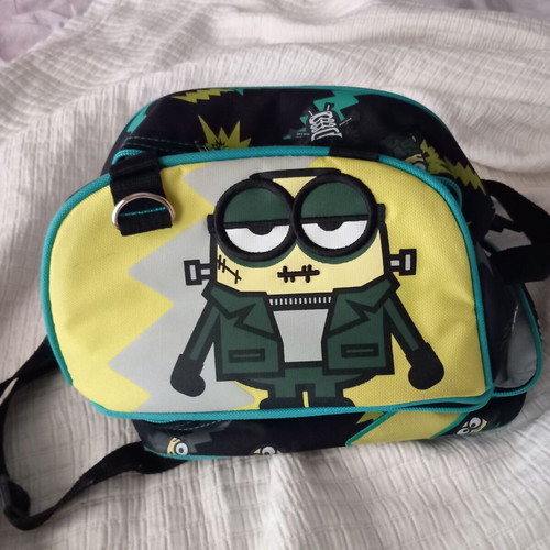 Minions Insulated Kids Lunch Bag like new