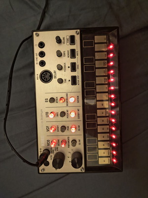 Korg Volca Keys αναλογικό παραφωνικό synthesizer 27 πλήκτρων
