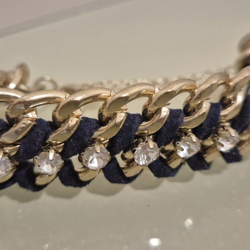 Women's bracelet with gold chain, rhinestones & woven cord