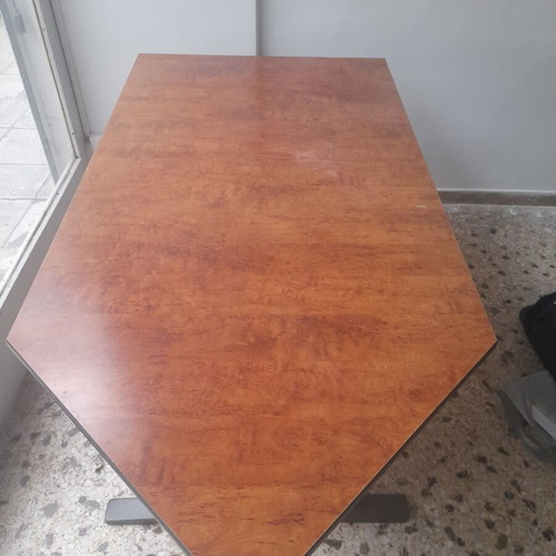 Professional desk like new, varnished wood, 1.60x0.80x0.75 m