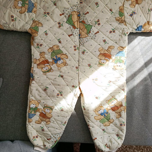 Quilted sleeping bag like new with zipper, No 2, 2.5 Tog