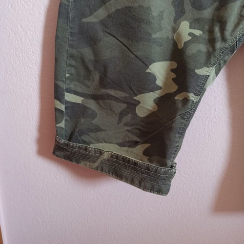 Men's bermuda medium like new, green