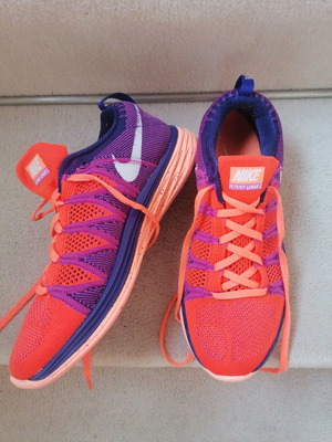 Αθλητικά παπούτσια Nike σαν καινούργια, νούμερο 39, πολύχρωμα