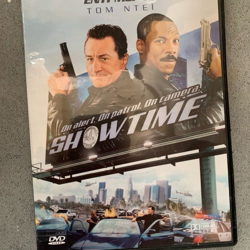 Showtime DVD like new with Robert De Niro
